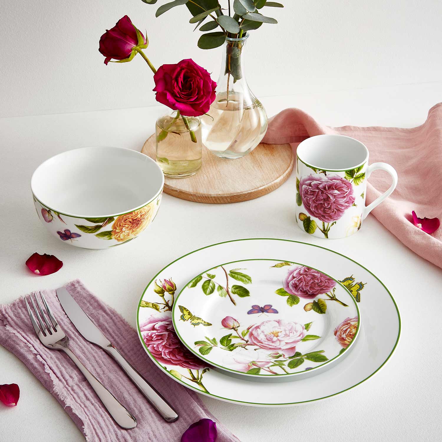 Home 16 Piece Set, Roses image number null